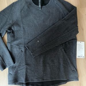 Mens Lululemon pullover Large